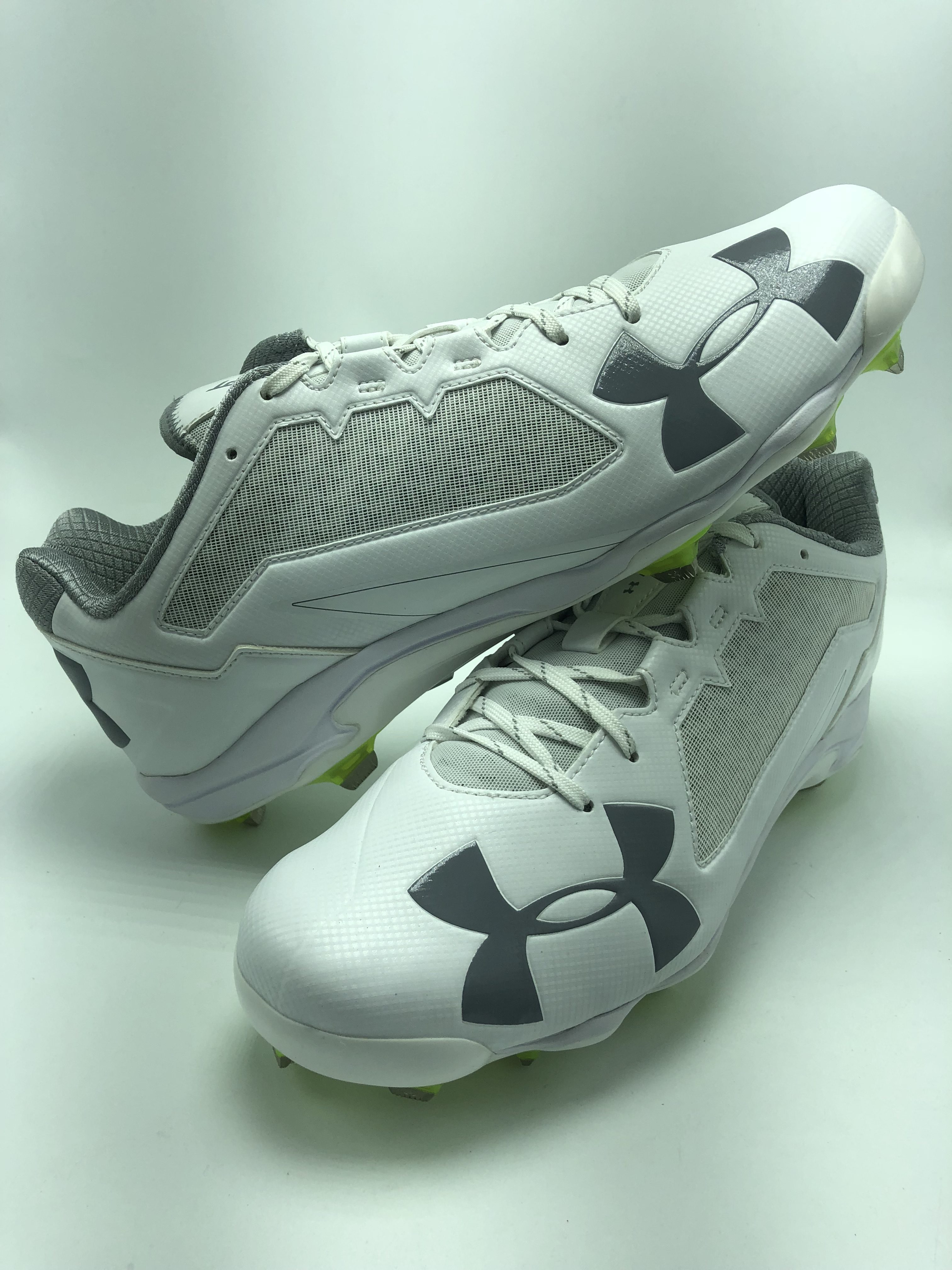 Under Armour Deception (Freestyle Customization Included) – Soles By Sir